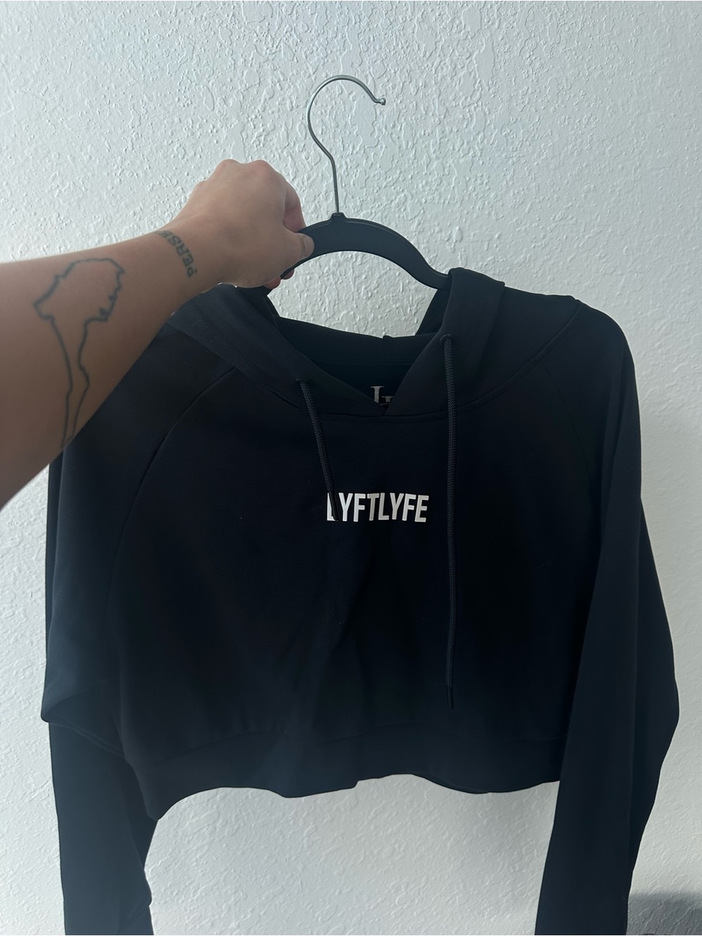 Women's Black Cropped Crew Hoodie Sweater